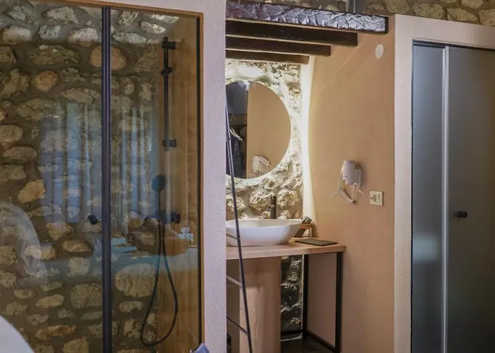 Guest house Pyxari 4*